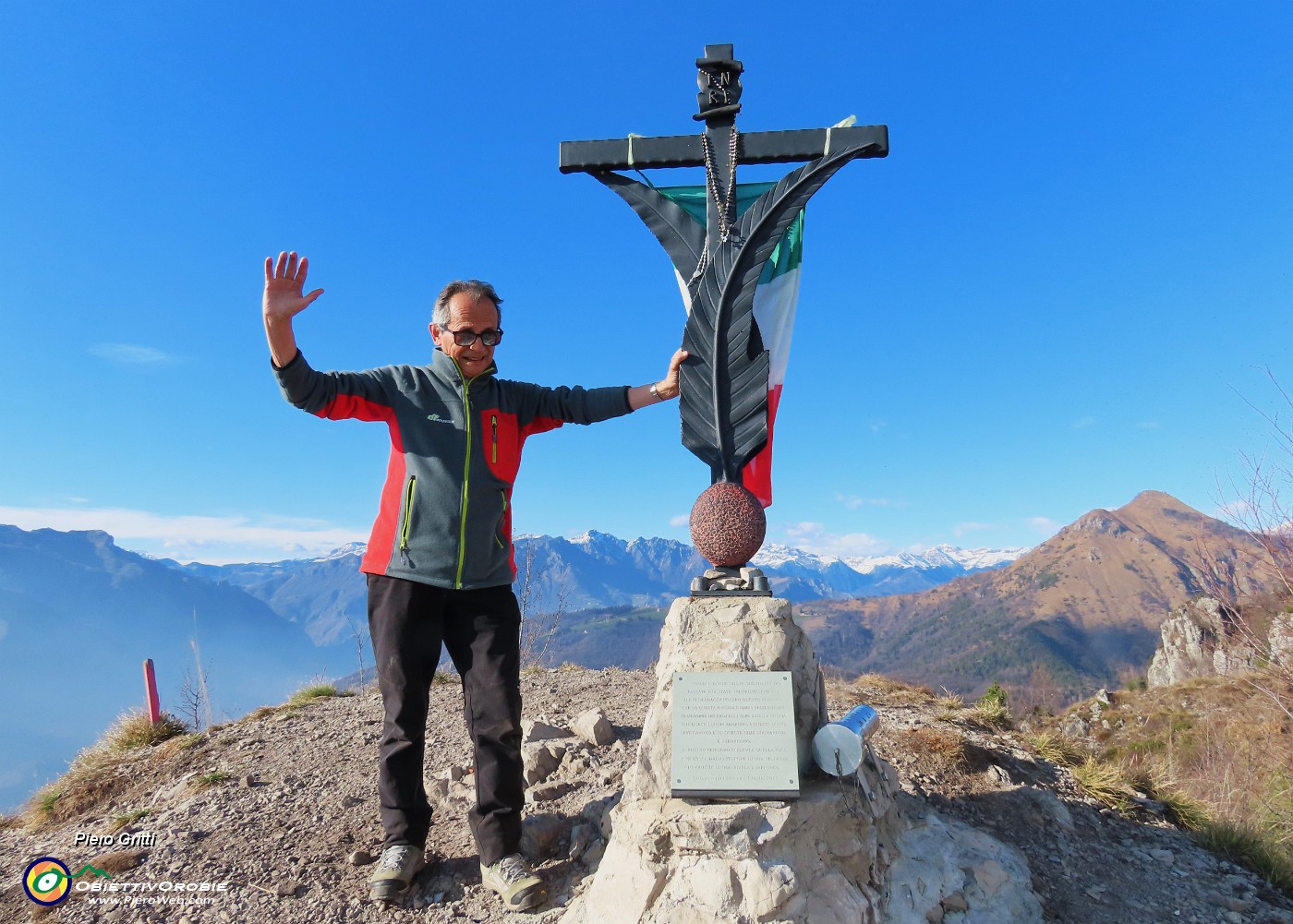 64 Alla Croce del Pizzo Rabbioso (1132 m) salito alcune volte.JPG